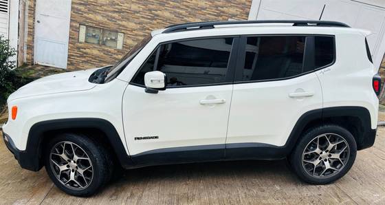 JEEP RENEGADE 2.0 16V TURBO DIESEL LONGITUDE 4P 4X4 AUTOMÁTICO JEEP RENEGADE 2.0 16V TURBO DIESEL LONGITUDE 4P 4X4 AUTOMÁTICO